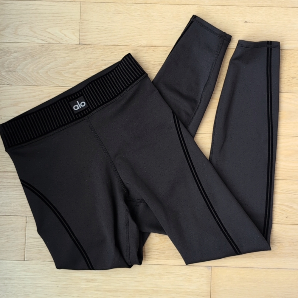 🖤 NEW Black Performance Leggings with Elastic Waistband - Picture 8 of 8